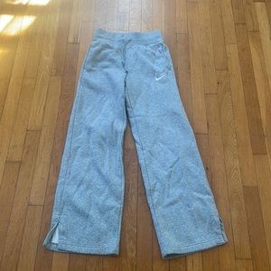 Nike wide leg sweatpants xxs